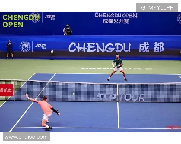 赛后分析：上海网球队与成都网球队在比赛中的灵活应变能力探讨